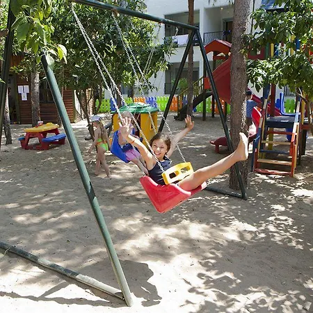 Larissa Club 4* Side